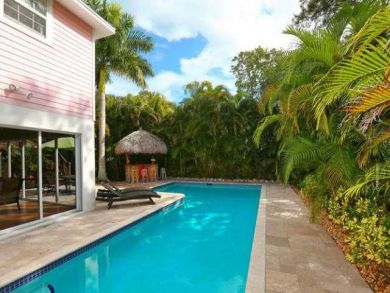 Anna Maria Wonderful Vacation Home with Easy Beach Access